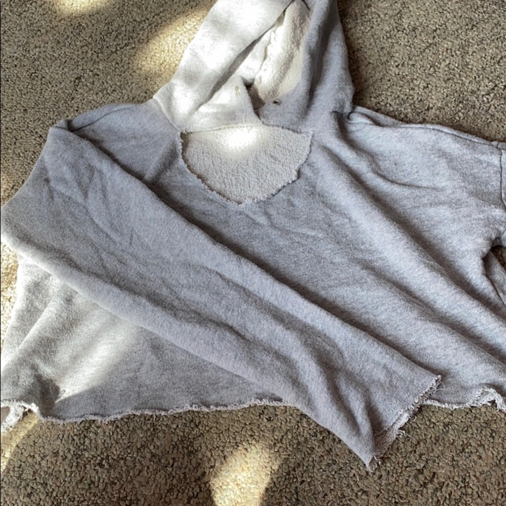 cropped long sleeve grey, cut out sweatshirt